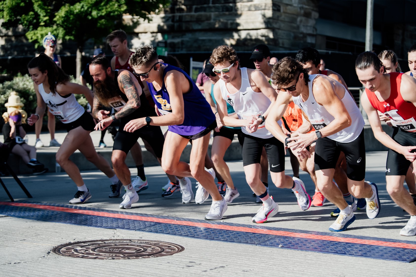 2021 Elite Mile start